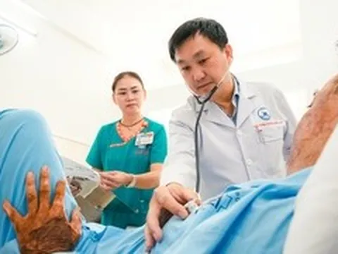 Kích hoạt báo động đỏ xuyên đêm cứu bệnh nhân thủng tim nguy kịch