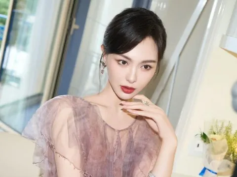 Đường Yên bị 'lép vế' trước Triệu Lệ Dĩnh và Dương Mịch