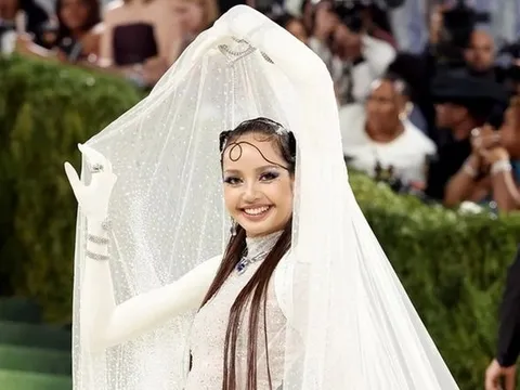 Điều đặc biệt về chiếc váy của Lisa (BLACKPINK) tại Met Gala 2026