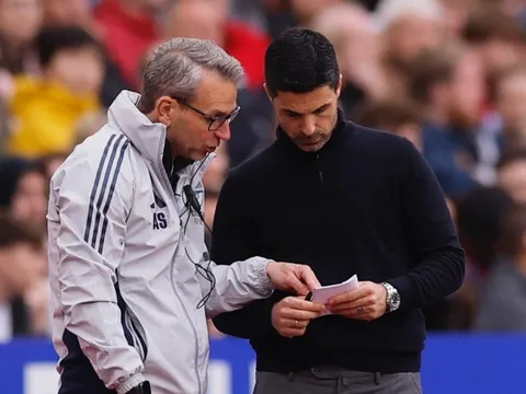 Fan Arsenal quá sốc với quyết định của Arteta