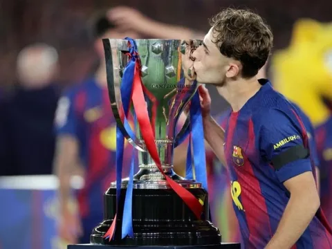 Barcelona hốt bạc với danh hiệu La Liga