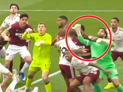 Câu trả lời cho bàn thắng bị hủy gây tranh cãi trước Arsenal
