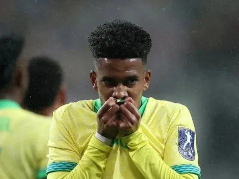 Cú sốc với tuyển Brazil