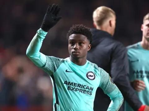 Bi kịch bóng đá của cựu cầu thủ Chelsea