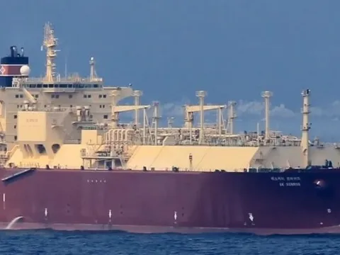 Ấn Độ quay lưng với LNG Nga thuộc diện bị Mỹ trừng phạt, tàu chở khí 'mất điểm đến'
