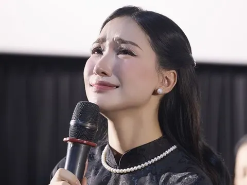 Hòa Minzy tiếp tục cảnh báo đến khán giả