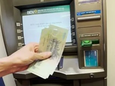 Vietcombank, BIDV, Techcombank,... sẽ thu phí chuyển khoản trong những trường hợp sau