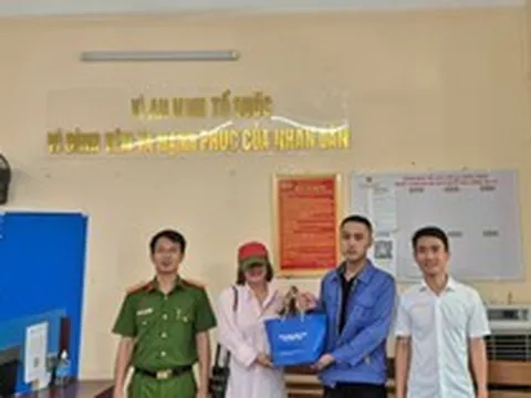 Chuyển khoản thành công 425.600.000 đồng, người phụ nữ lo lắng đi trình báo công an: Nam thanh niên SN 2002 được mời lên làm việc
