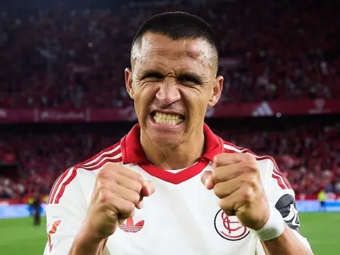 Sevilla thoát hiểm trong cuộc đua trụ hạng La Liga