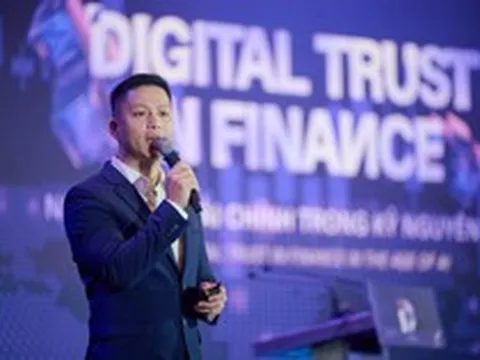 Nghe Hiếu PC nói "Chỉ với 1 dòng prompt này, hacker có thể biết tất cả về nạn nhân", MC VTV lo sợ