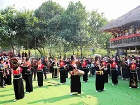 Từ 1/7, UBND TP Hà Nội trực tiếp quản lý Làng Văn hóa - Du lịch các dân tộc Việt Nam