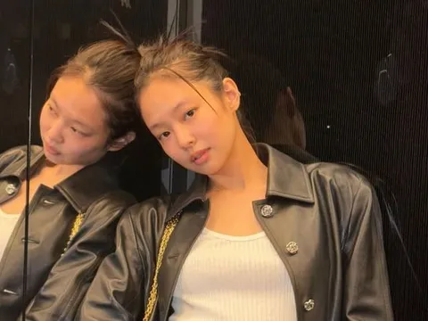 Jennie (BLACKPINK) bị 'soi' chỉnh ảnh biến dạng khuôn mặt