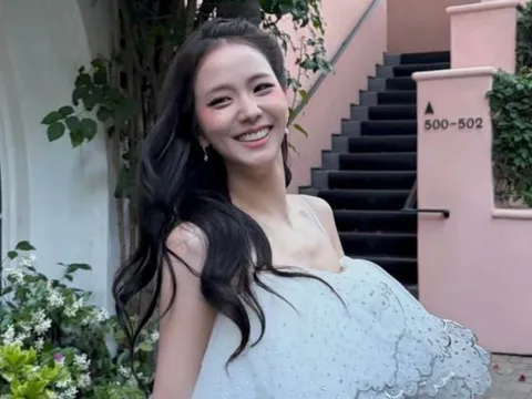 Jisoo (BLACKPINK) thể hiện đẳng cấp với visual chuẩn 'nữ hoàng thời trang'