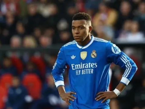 Vì đâu Mbappe mất kiểm soát ở Real?