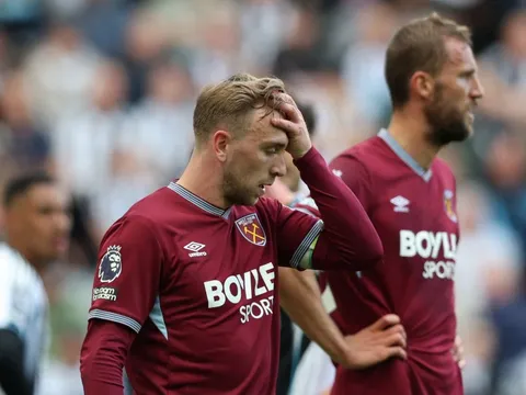 West Ham đối diện khủng hoảng nếu rớt hạng
