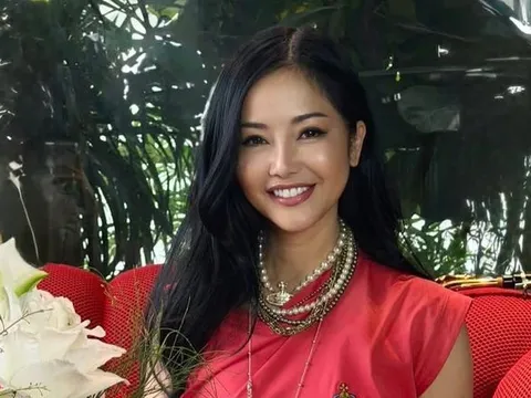Diva Hồng Nhung báo tin về tình trạng sức khỏe hiện tại