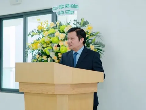 Sinh viên ngành Tài chính chuẩn bị cho kỷ nguyên số hóa