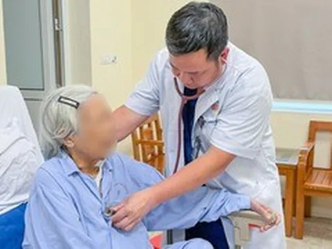 Hồi sinh hai 'trái tim già' bằng kỹ thuật can thiệp tim mạch hiện đại bậc nhất