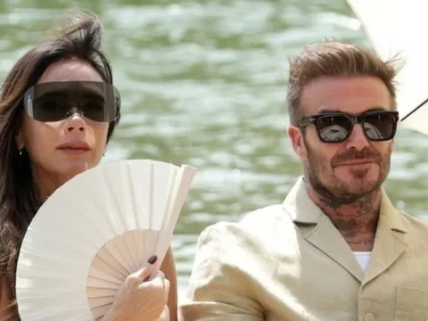 Cựu danh thủ David Beckham chính thức trở thành tỷ phú thể thao đầu tiên của Anh