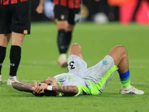 Guardiola ra đi, cơn ác mộng bắt đầu với Man City