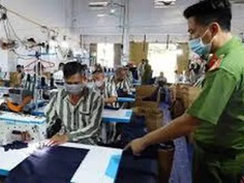 Phạm nhân được học văn hóa, học nghề và cấp chứng chỉ đào tạo nghề