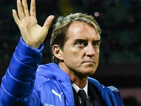 Roberto Mancini rộng cửa trở lại tuyển Italy