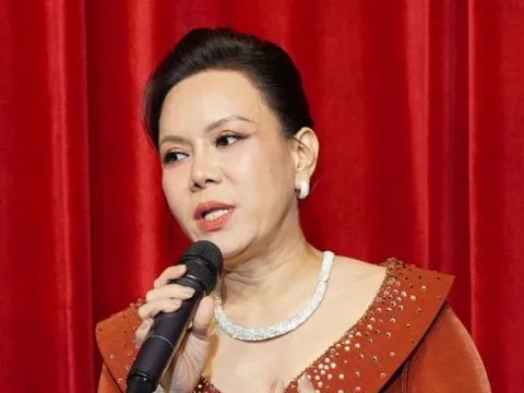 Tiếc cho nghệ sĩ Việt Hương