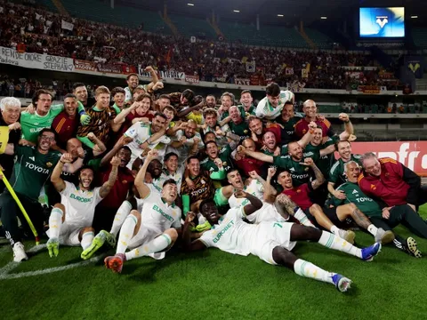 Roma giành vé dự Champions League sau 7 năm