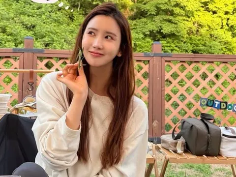 Lee Da Hae đi du lịch cùng chồng sau khi công bố mang thai