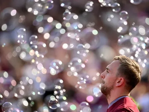 West Ham trả giá cho giấc mơ dang dở
