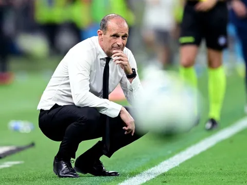 AC Milan sắp chia tay Allegri
