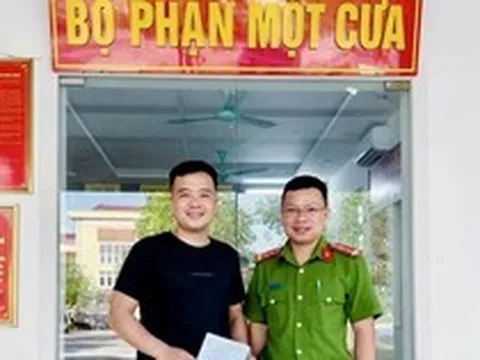 Chuyển khoản 400 triệu đồng đến tài khoản Vietcombank mang tên Nguyễn Trọng Hiệp, người đàn ông Nghệ An phải trình báo công an