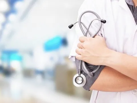 Cảnh giác chiêu trò giả mạo bác sĩ bằng công nghệ AI để lừa đảo