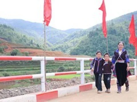 Cầu Háng Gàng - Vì tầm vóc Việt: Nhịp cầu mang cơ hội cho người dân vùng cao
