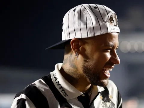 Phản ứng gay gắt của Neymar