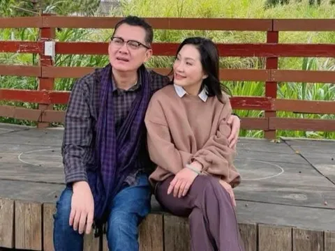 Nam nghệ sĩ 60 tuổi vừa khoe hạnh phúc bên Hồng Đào: 'Thấy lòng nhẹ hơn'