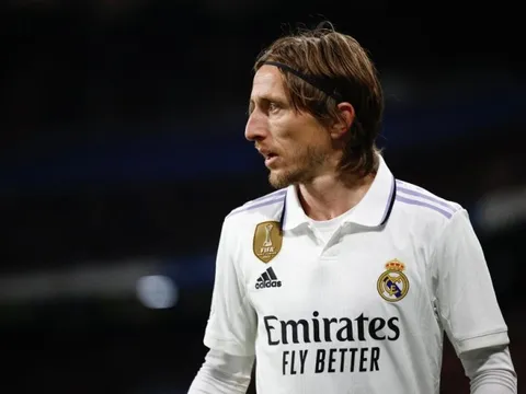 Real Madrid sẵn sàng đưa Modric trở lại
