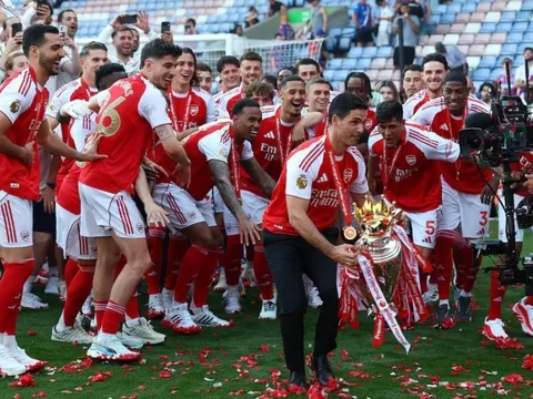 Kế hoạch rước cúp hoành tráng của Arsenal
