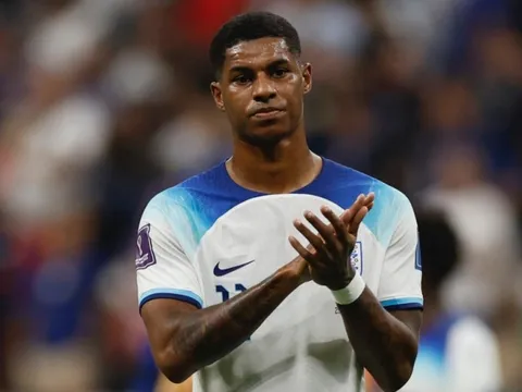 Tin sét đánh với Rashford