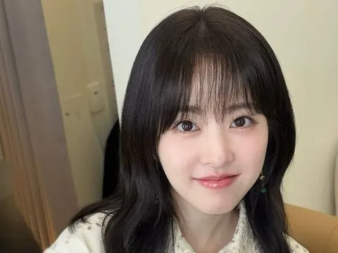 Park Bo Young để mặt mộc, giảm 3kg đóng phim