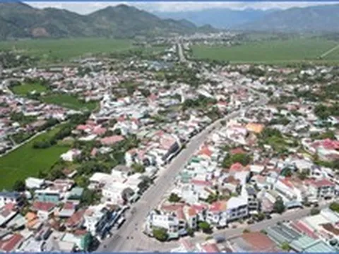 Nhân dân Khánh Hòa ủng hộ thành lập 4 phường: Tân Định, Diên Khánh, Diên Lạc, Diên Điền