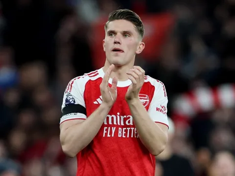 Arsenal trả giá thế nào cho giấc mơ Champions League?