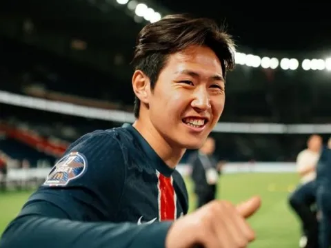 Lee Kang-in trước ngưỡng cửa lịch sử