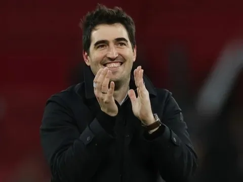Liverpool sắp có HLV mới