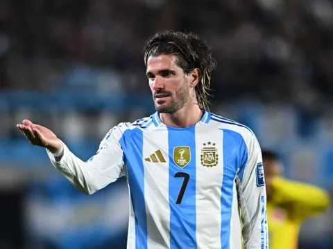 CĐV Argentina phẫn nộ vì Rodrigo De Paul