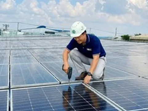 TPHCM thúc đẩy phát triển điện mặt trời mái nhà, hướng tới sử dụng năng lượng xanh