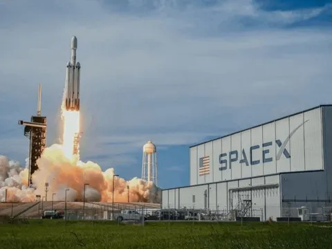 SpaceX thắng thầu hàng tỷ USD, Mỹ xây ‘mắt thần’ vệ tinh theo dõi mục tiêu bay từ quỹ đạo