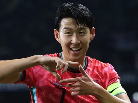 Cú đúp của Son Heung-min giúp Hàn Quốc thắng đậm 5-0
