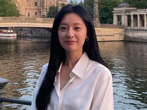 'Nữ hoàng nước mắt' Kim Ji Won hiếm hoi tiết lộ về cuộc sống hiện tại