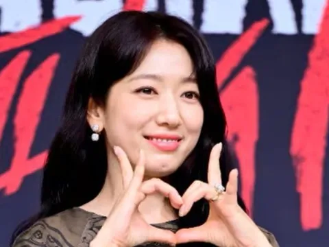 Sắp sinh con thứ hai, Park Shin Hye đã ấn định ngày trở lại